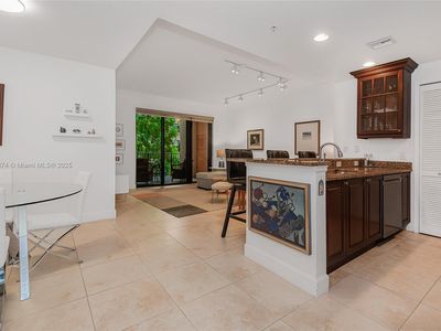 100 Andalusia Ave APT 210, Coral Gables, FL, 33134