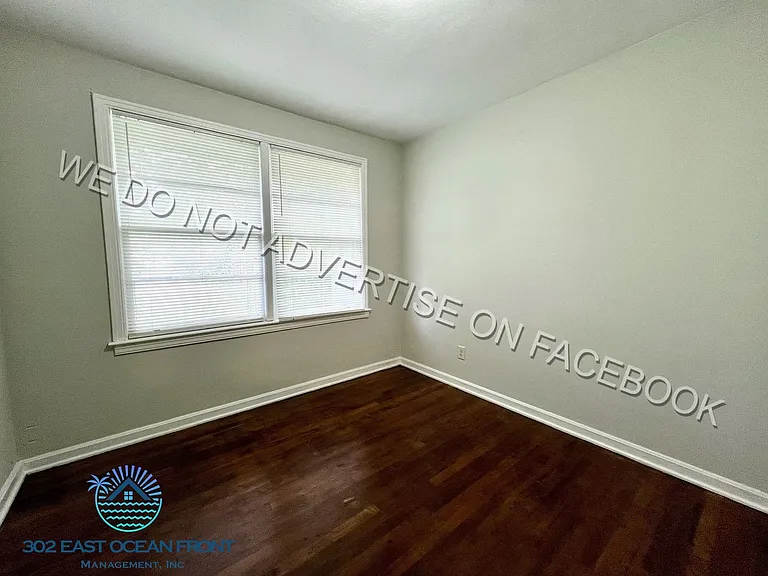 1733 McMillan St — Photo 9