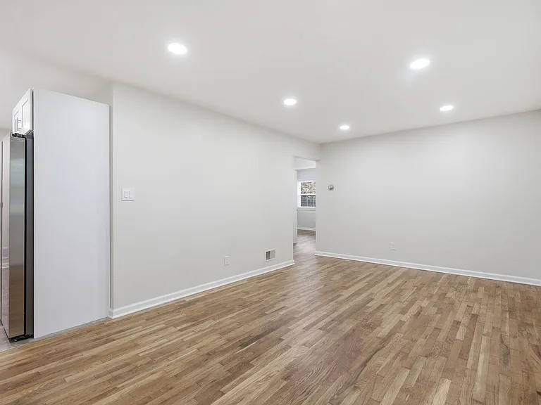 18 Grandin Cir — Photo 5