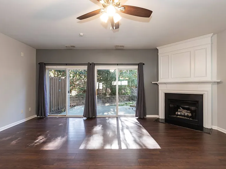 4254 Vienna Crest Dr — Photo 11