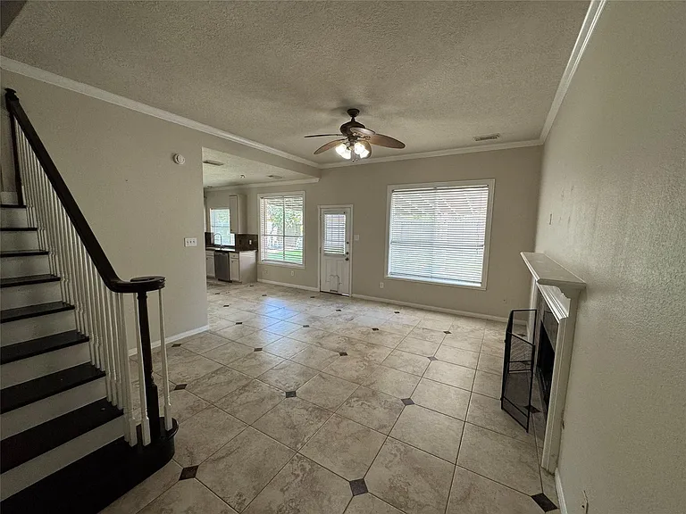 10310 Sable Trail Ln — Photo 20