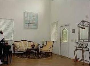 427 Coconut Cir, Weston, FL 33326