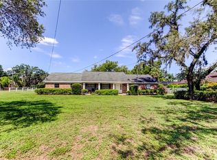 9918 Davis Rd, Tampa, FL 33637