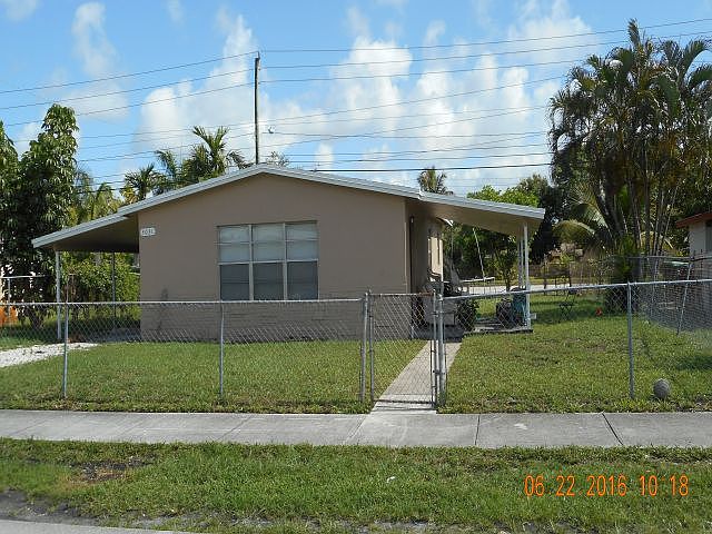 1st image of 3031 NW 5th Ct