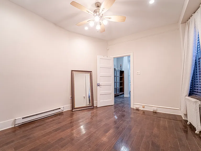 226 S 49th St #1 — Photo 17