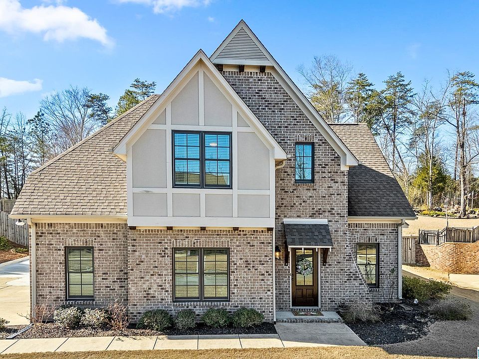 1st image of 312 Willow Leaf Cir