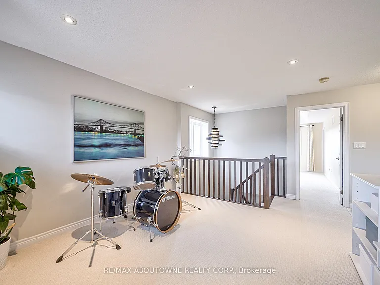 195 Greti Dr #UPPER — Photo 25