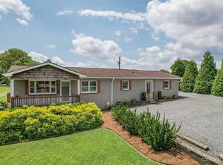 6304 Indian Trail Fairview Rd, Indian Trail, NC 28079