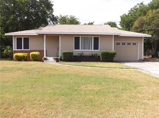 1818 Stevens St, Bridgeport, TX 76426