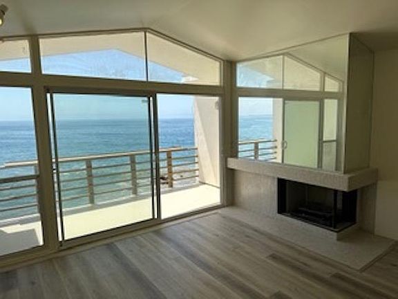 4th image of 20710 Pacific Coast Hwy