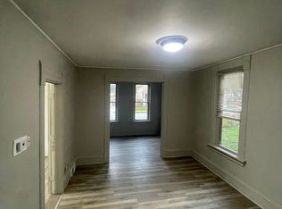 1206 Michigan Ave #1, South Milwaukee, WI 53172