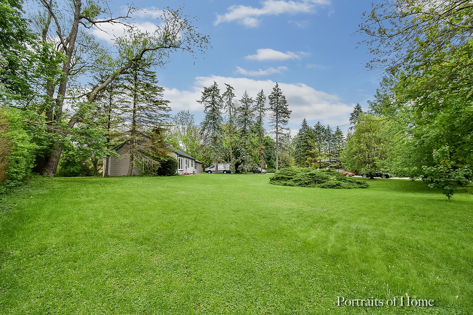 1N208 Bloomingdale Rd photo 1