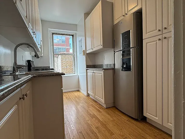 508 W 112th St #7A — Photo 17