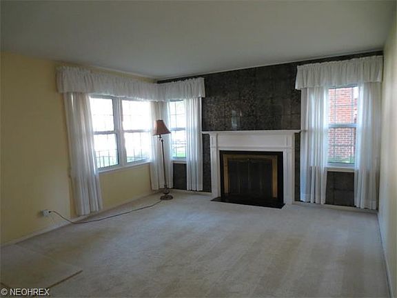 2nd image of 243 Franklin Dr