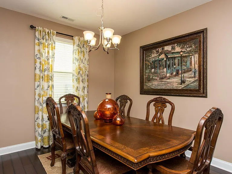 3237 Sunbright Ln — Photo 4