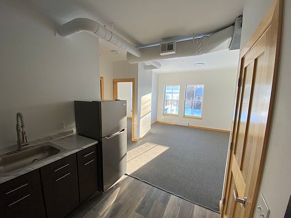 5th image of 74 Jolina Ct #0