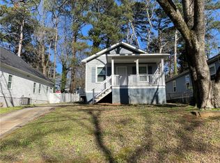 2938 Palm Dr, East Pt, GA 30344