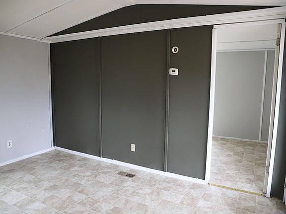 2nd image of 6851 S County Road 1100 W