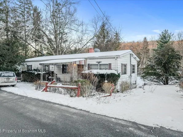 2099 N Turnpike Rd, Dalton, PA 18414