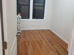 24334 Mayda Rd, Rosedale, NY 11422