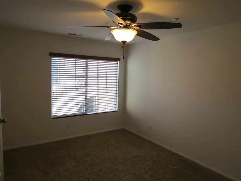 641 Hatfield Dr — Photo 4