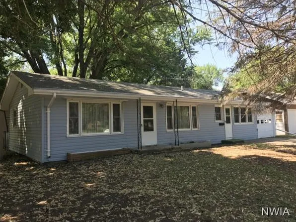 500 Kingsbury St, Gayville, SD 57031