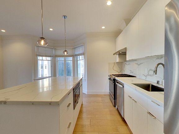 5th image of 1305 Lombard St #3