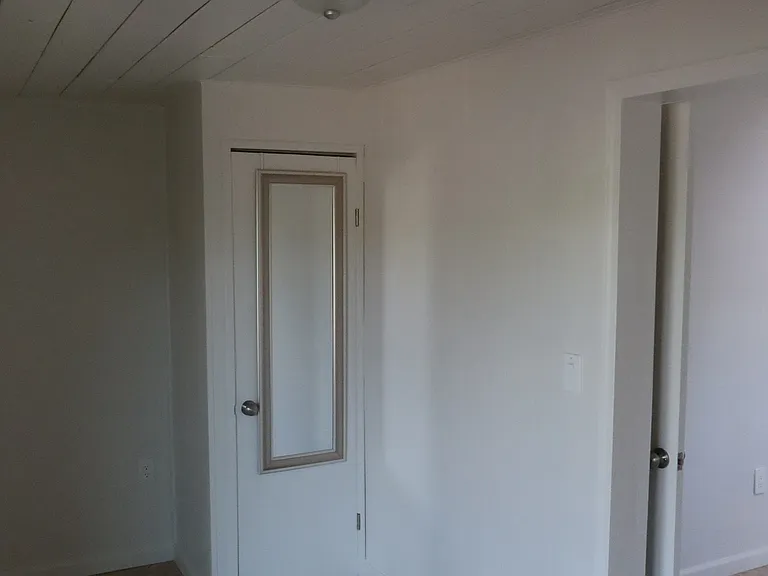 7041 E River Rd #2 — Photo 11