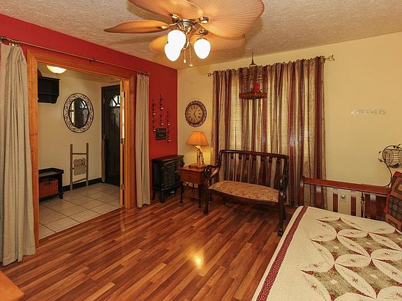 3rd image of 2321 Osman Ln