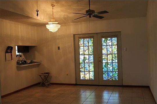 3rd image of 5113 Topaz Dr