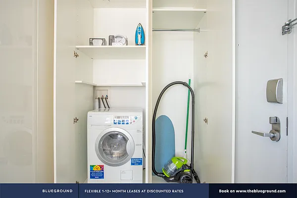 Rented by The Blueground | media 111