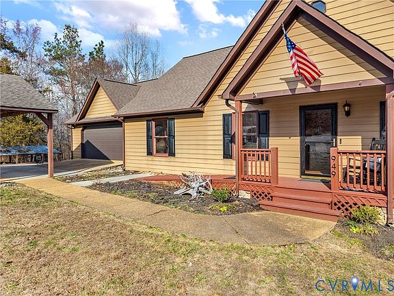 3rd image of 949 Old Buckingham Rd