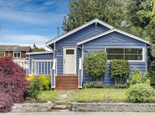 9118 12th Ave NE, Seattle, WA 98115