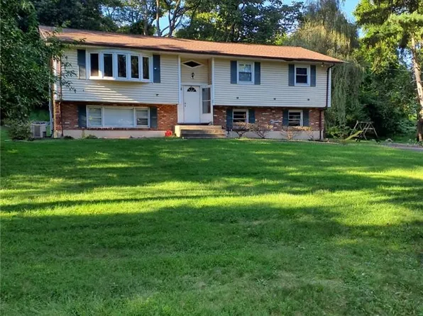 64 Pinebrook Road, Monsey, NY 10952