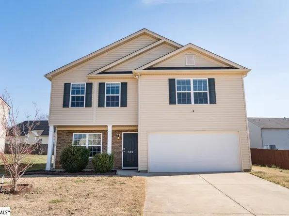 515 Mount Laurel Ln, Wellford, SC 29385