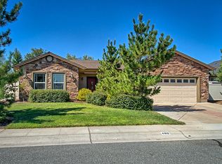 480 River Park Dr, Redding, CA 96003