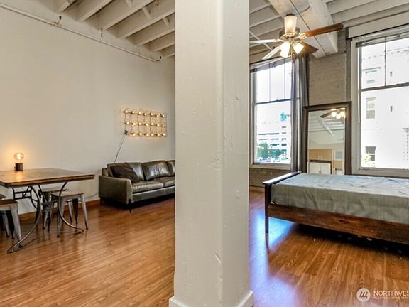 5th image of 1120 Cliff Street #211