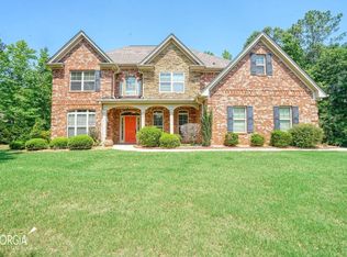 88 Ranan Ln, Newnan, GA 30263