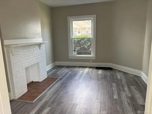 1620 Gondert Ave — Photo 8