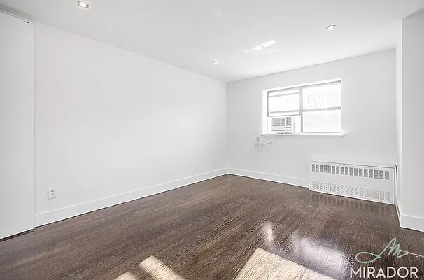 Rented by Mirador Real Estate | media 16