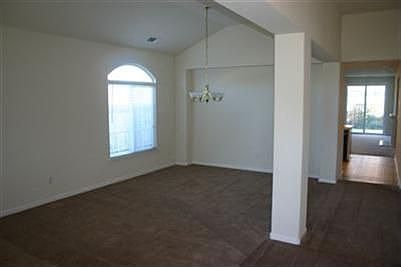 2nd image of 2207 Babcock Ln