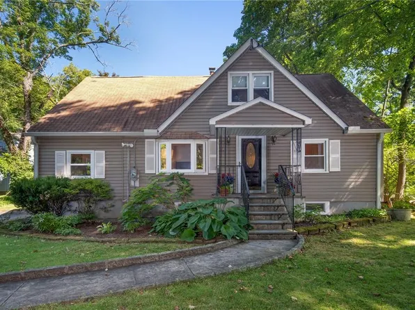 18 Ridgeview Drive, Ossining, NY 10562