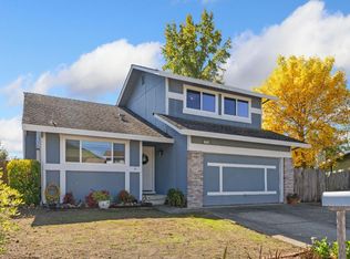 1511 Gladstone Way, Rohnert Park, CA 94928