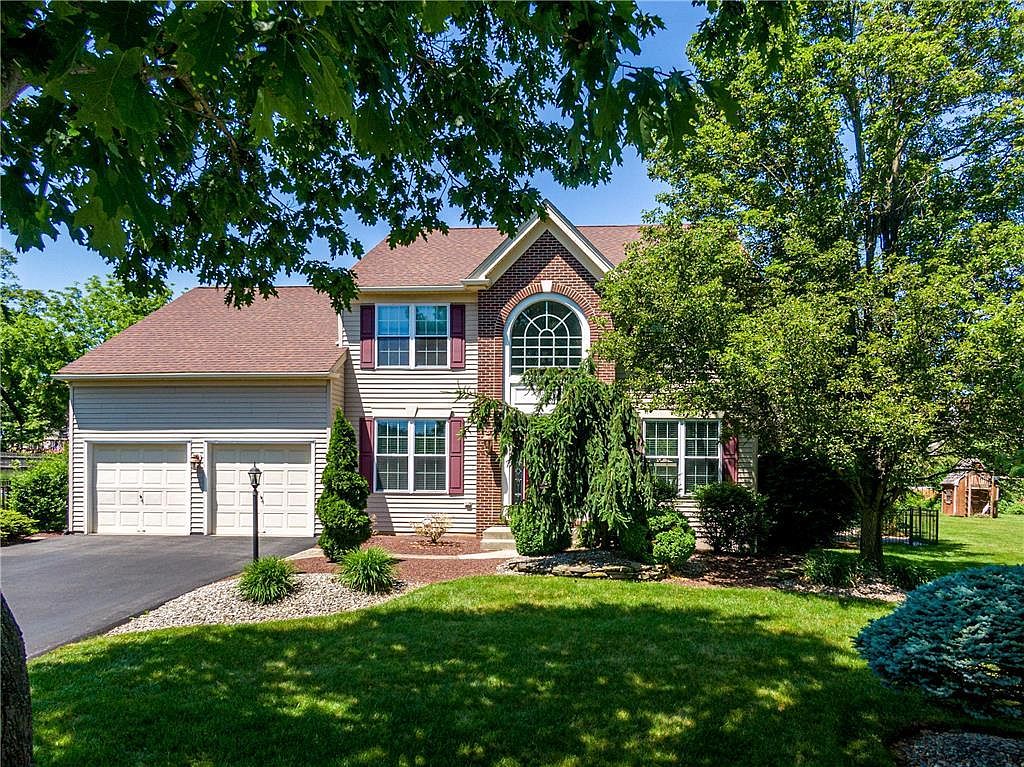 410 Ramblewood Dr, Easton, PA 18040 Zillow