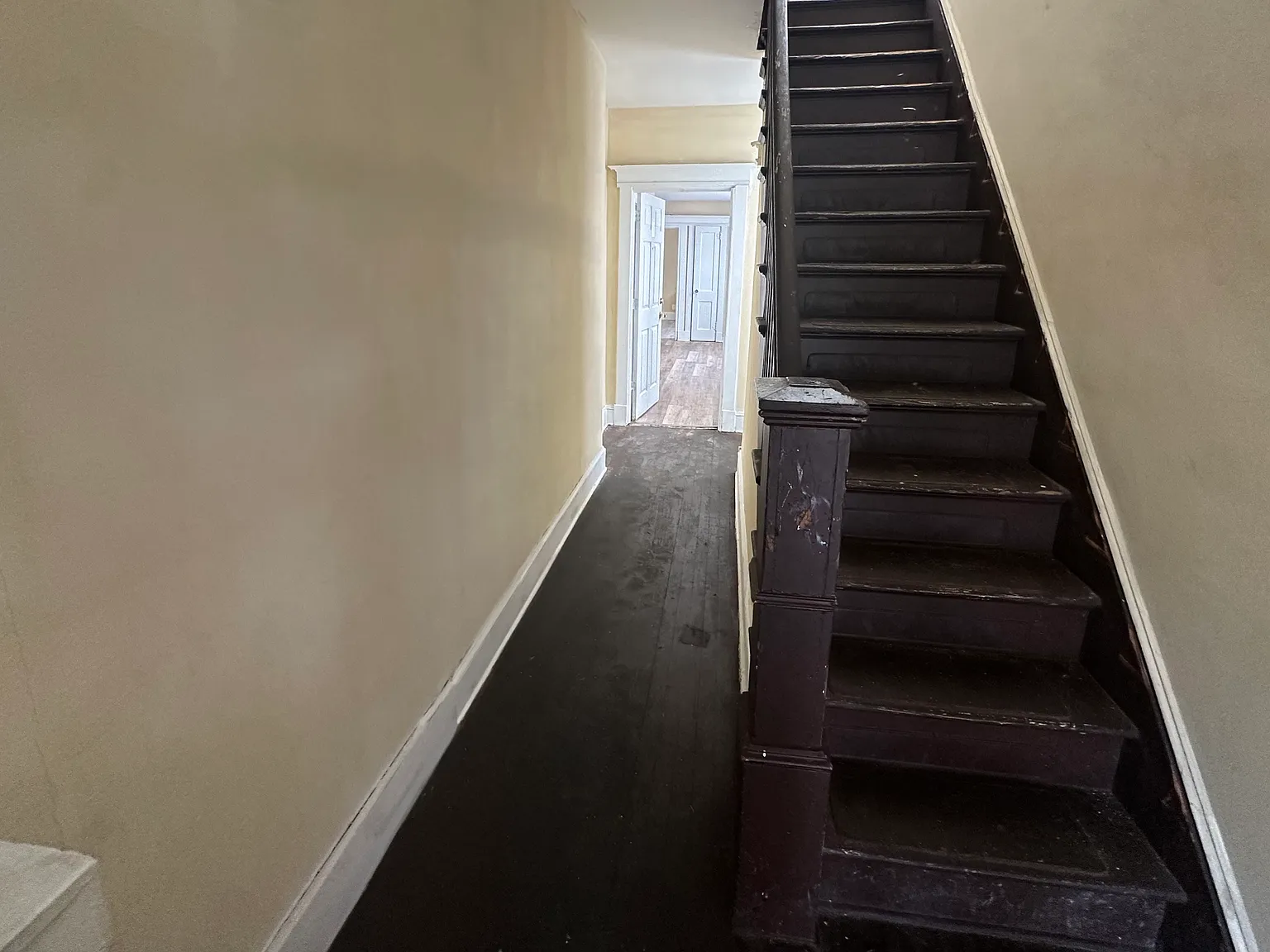 3 bed, $3,753 — Photo 3