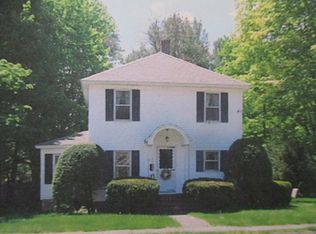 197 Bridge Rd, Northampton, MA 01062