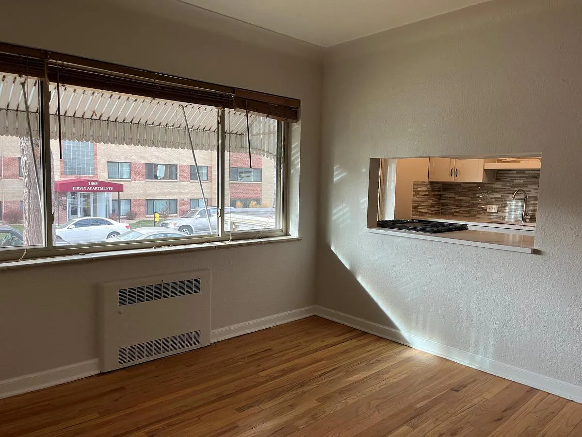 1454 Jersey St #104 - 1 — Photo 3