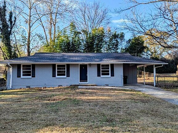 2nd image of 3100 Highland Dr SE