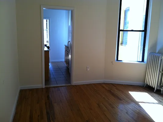 Rented by Aysaac Allen LLC | media 9