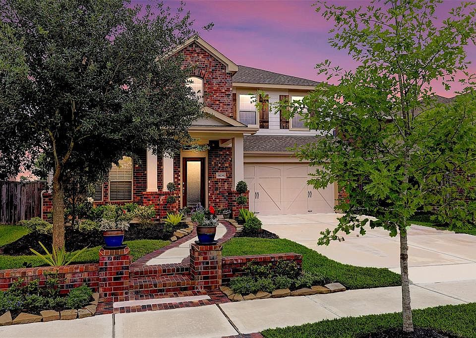 1st image of 18230 E Willow Oak Bend Dr